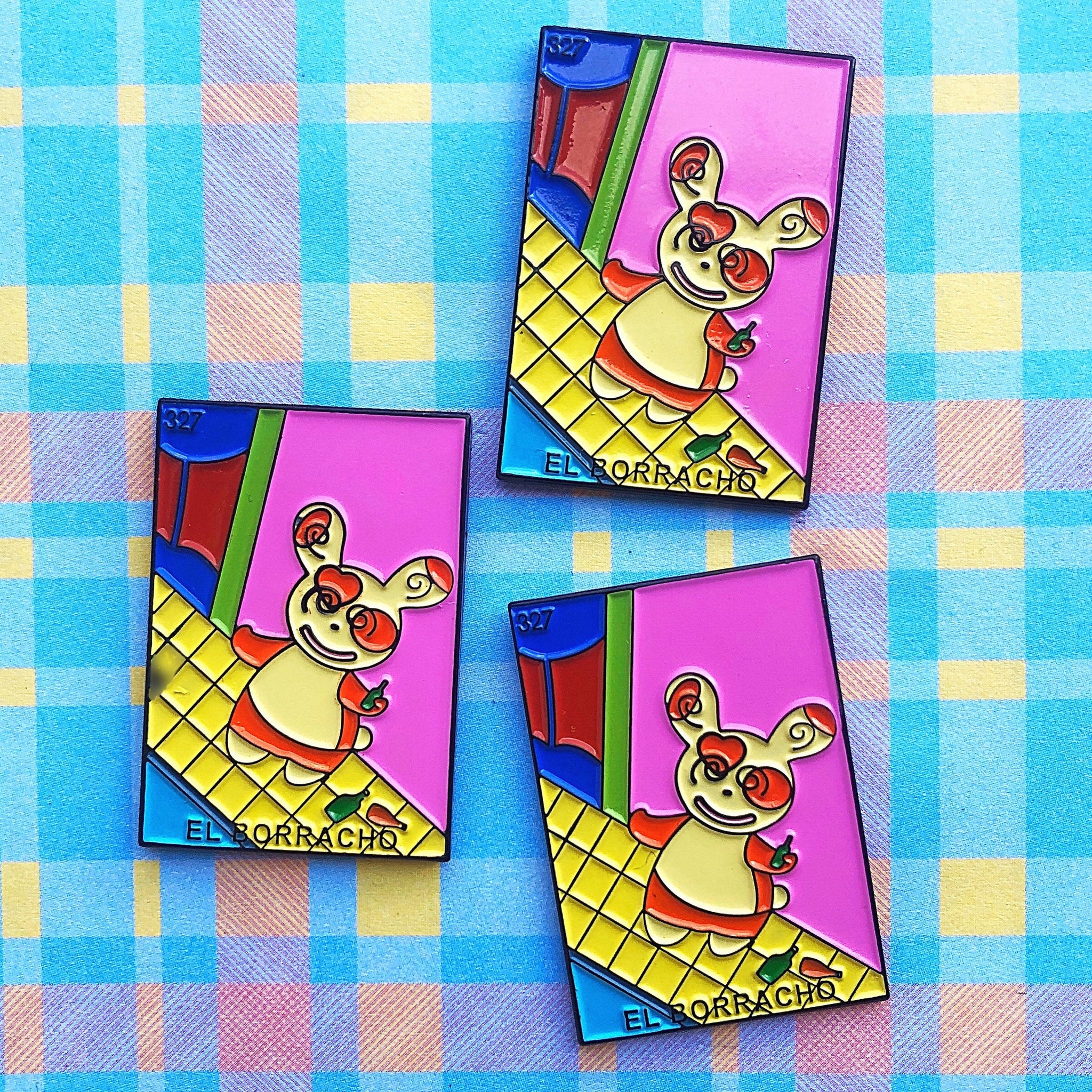 Loteria Spinda enamel pin